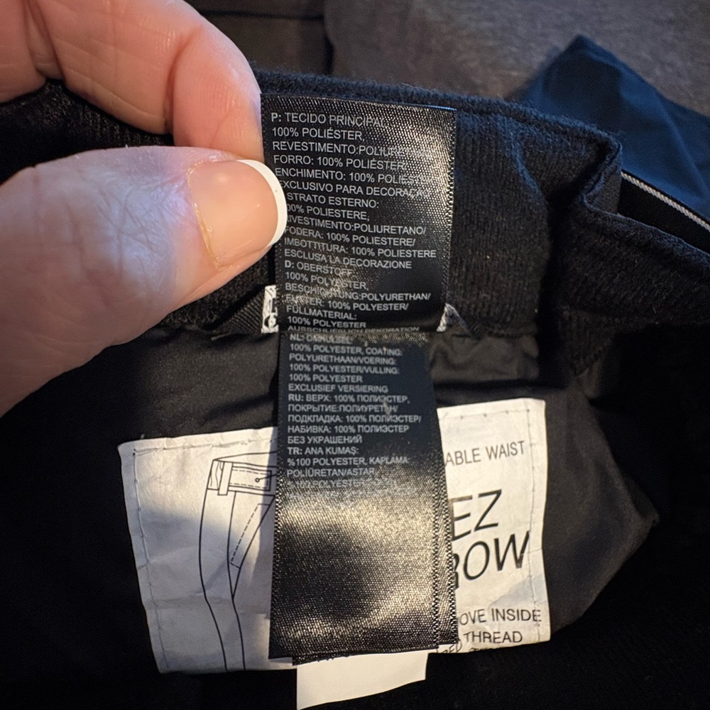 THE NORTH FACE Black Snow Pants size Youth Medium 10-12. EUC look new EZ Grow - Picture 10 of 13